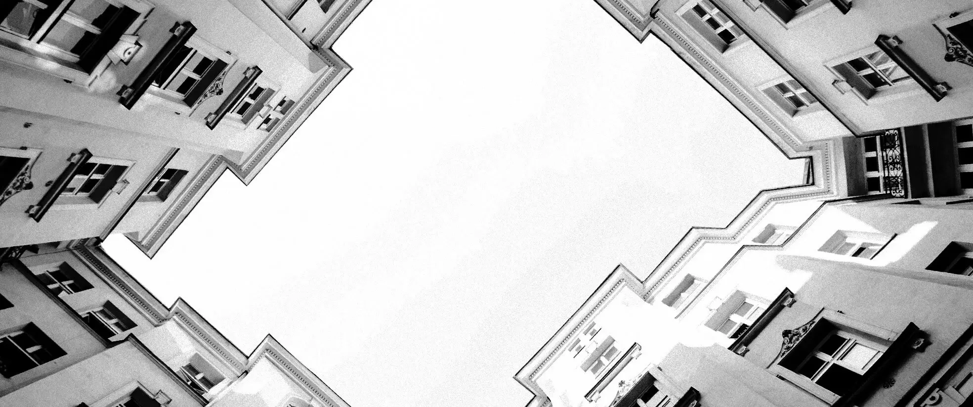 Banner image for quote by E.E. Cummings